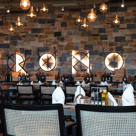 Hotel Kronos *